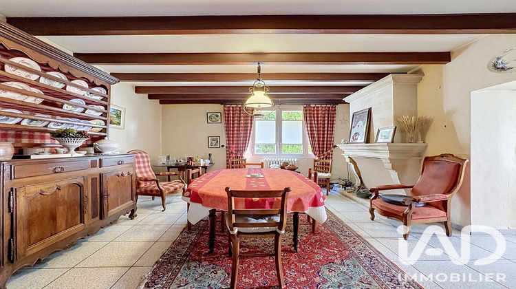 Ma-Cabane - Vente Maison Barbezieux-Saint-Hilaire, 225 m²