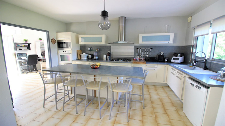 Ma-Cabane - Vente Maison BARJAC, 160 m²