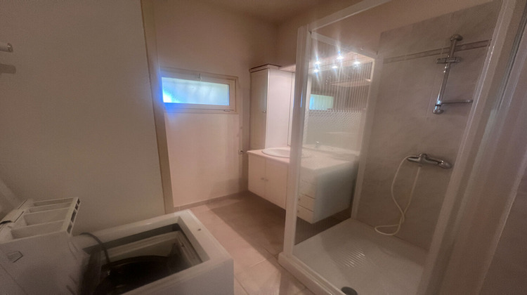 Ma-Cabane - Vente Maison BARJAC, 180 m²