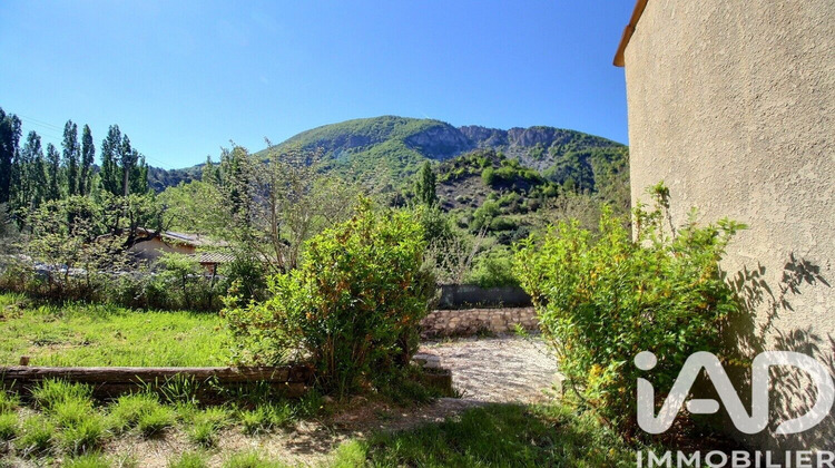 Ma-Cabane - Vente Maison Barret-de-Lioure, 65 m²