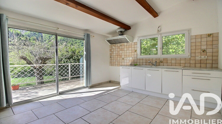 Ma-Cabane - Vente Maison Barret-de-Lioure, 65 m²