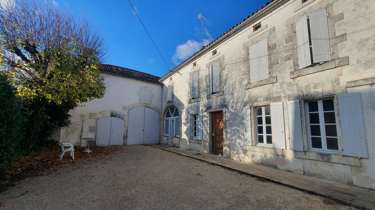 Ma-Cabane - Vente Maison Bassac, 149 m²