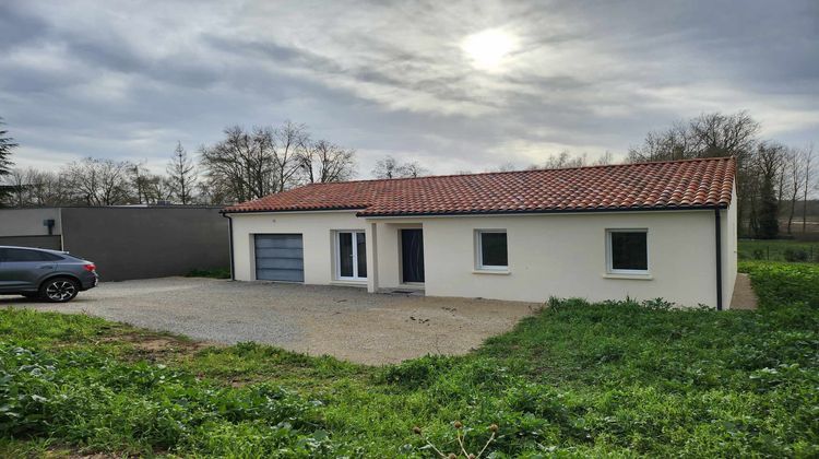 Ma-Cabane - Vente Maison Bassac, 90 m²