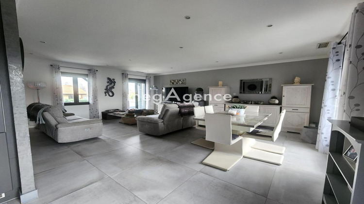 Ma-Cabane - Vente Maison BASSENS, 180 m²