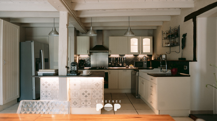 Ma-Cabane - Vente Maison BASSILLAC, 253 m²