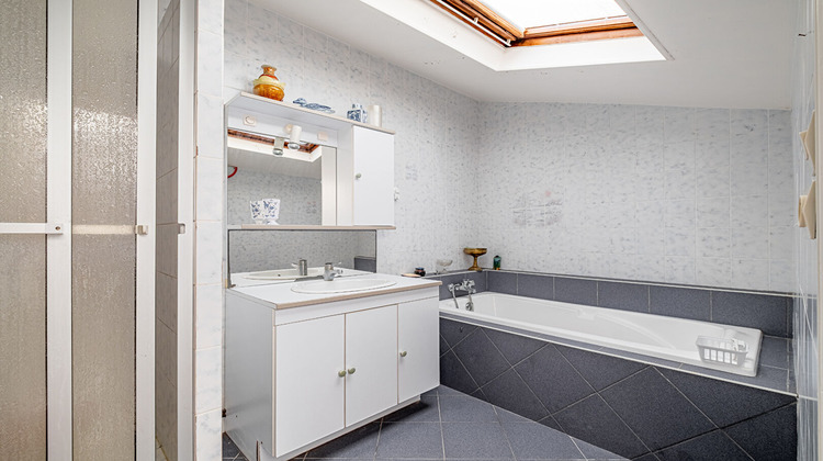 Ma-Cabane - Vente Maison BATZ-SUR-MER, 84 m²