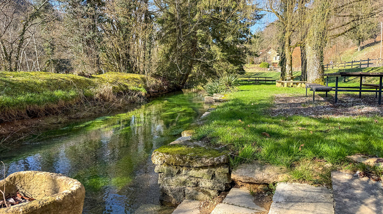 Ma-Cabane - Vente Maison BAUME-LES-DAMES, 405 m²