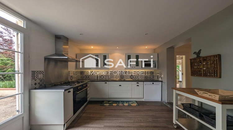 Ma-Cabane - Vente Maison Bayas, 325 m²