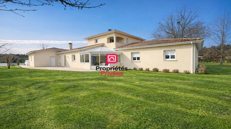 Ma-Cabane - Vente Maison BAZAS, 221 m²