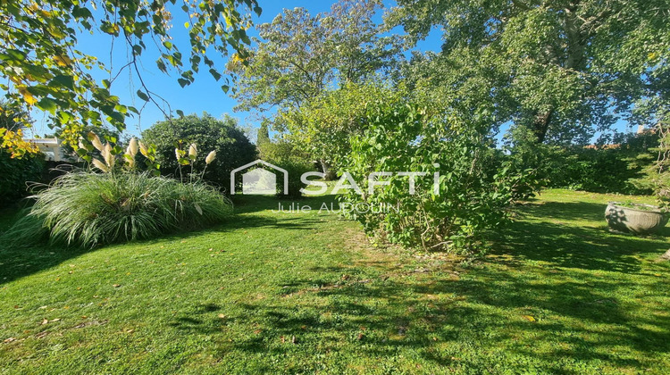 Ma-Cabane - Vente Maison Bazauges, 175 m²