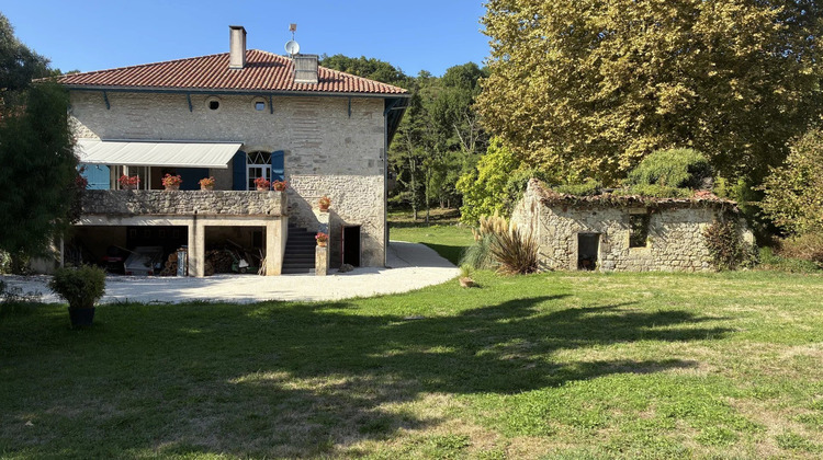 Ma-Cabane - Vente Maison Bazens, 343 m²
