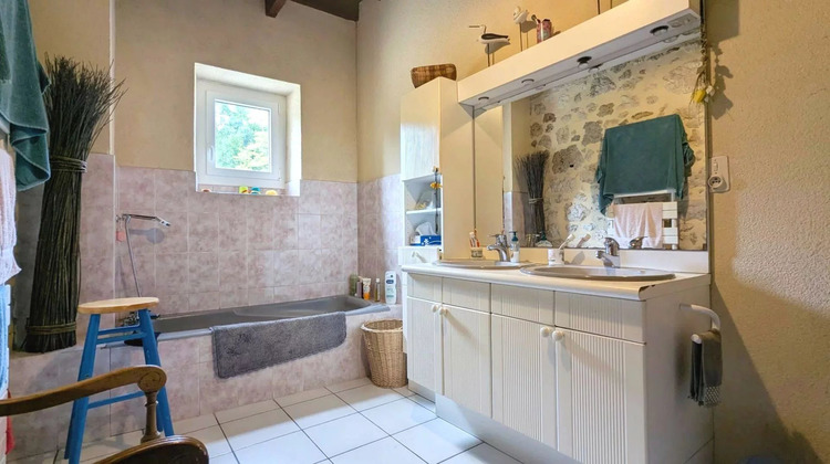 Ma-Cabane - Vente Maison Bazens, 343 m²