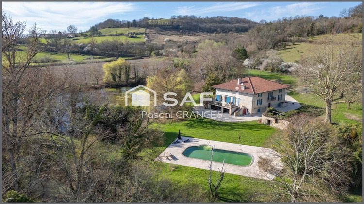 Ma-Cabane - Vente Maison Bazens, 343 m²