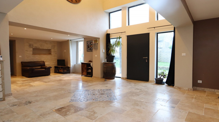 Ma-Cabane - Vente Maison Bazoches-les-Gallerandes, 230 m²