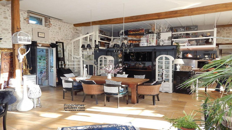 Ma-Cabane - Vente Maison BAZOCHES SUR LE BETZ, 1000 m²