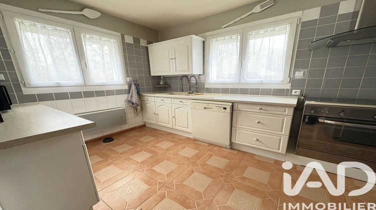 Ma-Cabane - Vente Maison Bazoches-sur-le-Betz, 144 m²