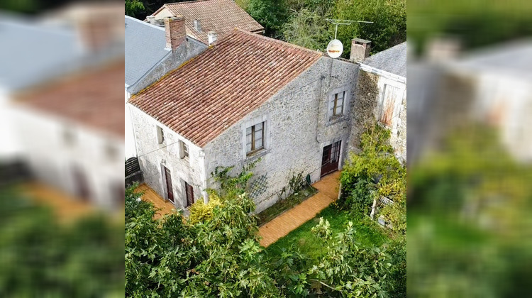 Ma-Cabane - Vente Maison Bazoges-en-Pareds, 150 m²