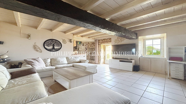 Ma-Cabane - Vente Maison Bazoges-en-Pareds, 211 m²