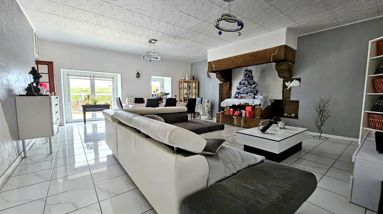 Ma-Cabane - Vente Maison BAZOUGES-LA-PEROUSE, 154 m²