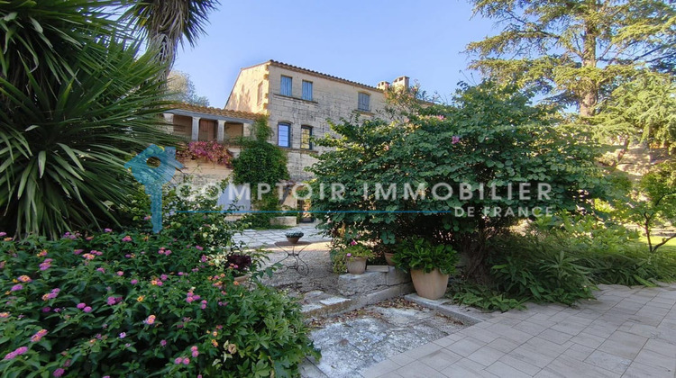 Ma-Cabane - Vente Maison Beaucaire, 600 m²