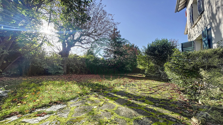 Ma-Cabane - Vente Maison Beauchamp, 295 m²