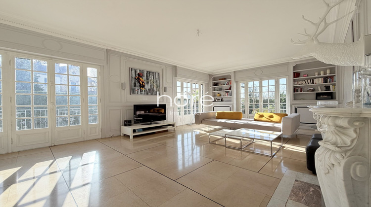 Ma-Cabane - Vente Maison Beauchamp, 290 m²