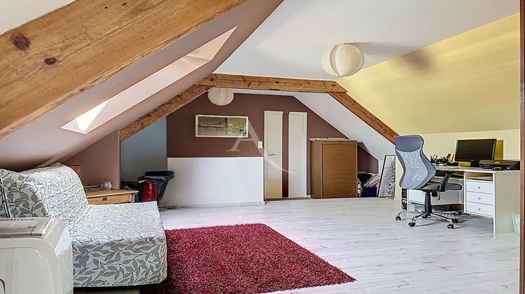 Ma-Cabane - Vente Maison BEAUFORT-EN-VALLEE, 110 m²