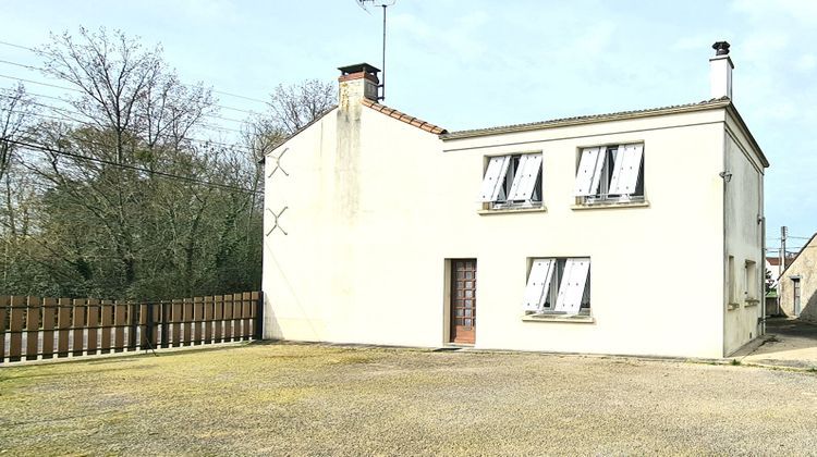 Ma-Cabane - Vente Maison BEAUFOU, 140 m²