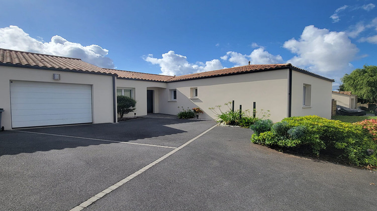 Ma-Cabane - Vente Maison BEAUFOU, 0 m²