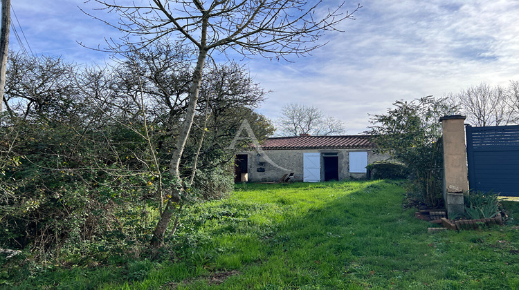 Ma-Cabane - Vente Maison BEAULIEU-SOUS-LA-ROCHE, 100 m²
