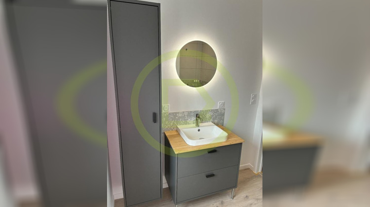 Ma-Cabane - Vente Maison BEAULIEU SOUS LA ROCHE, 90 m²