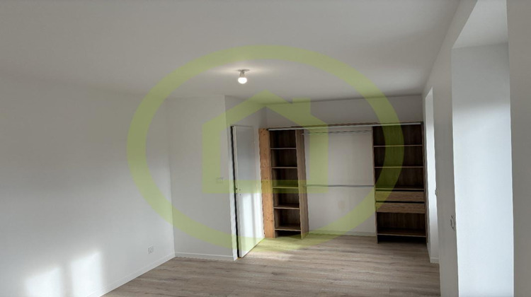 Ma-Cabane - Vente Maison BEAULIEU SOUS LA ROCHE, 90 m²