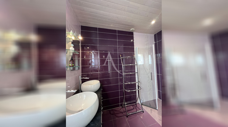 Ma-Cabane - Vente Maison BEAULIEU-SOUS-LA-ROCHE, 94 m²