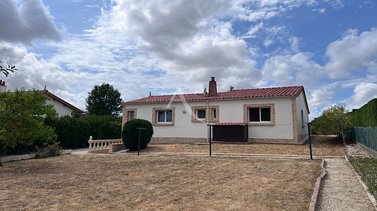 Ma-Cabane - Vente Maison BEAULIEU-SOUS-LA-ROCHE, 94 m²