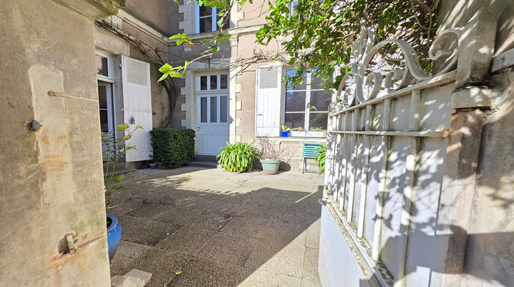 Ma-Cabane - Vente Maison BEAULIEU-SUR-LAYON, 213 m²