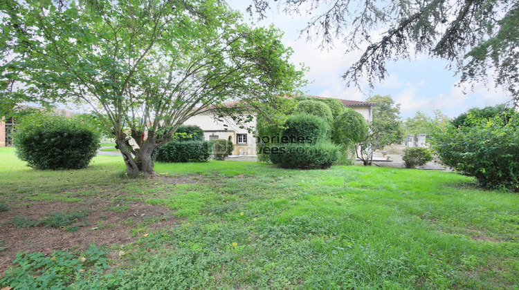 Ma-Cabane - Vente Maison BEAUMONT DE LOMAGNE, 195 m²