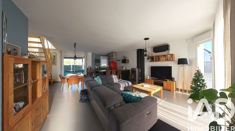 Ma-Cabane - Vente Maison Beaumont-en-Véron, 126 m²