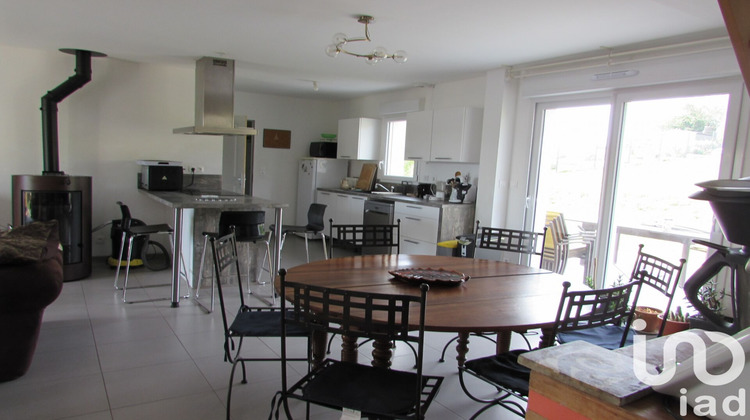 Ma-Cabane - Vente Maison Beaumont-en-Véron, 125 m²
