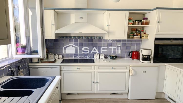 Ma-Cabane - Vente Maison Beaumont-la-Ronce, 169 m²