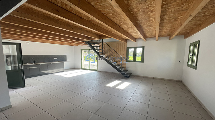 Ma-Cabane - Vente Maison BEAUMONT-LA-RONCE, 80 m²