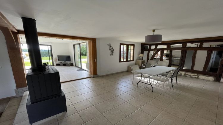 Ma-Cabane - Vente Maison Beaumont-le-Roger, 1322 m²