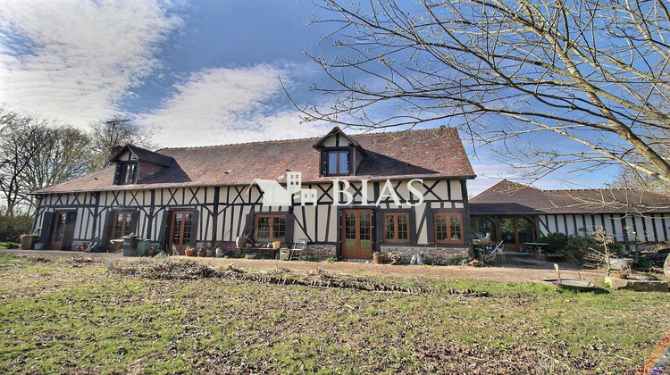 Ma-Cabane - Vente Maison Beaumont-le-Roger, 264 m²