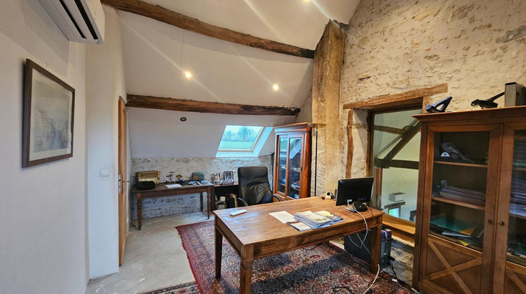 Ma-Cabane - Vente Maison Beaumont-Sardolles, 400 m²