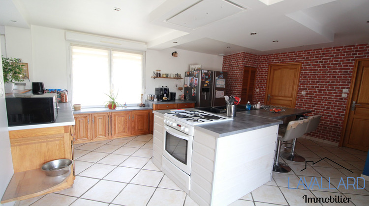 Ma-Cabane - Vente Maison Beauquesne, 177 m²