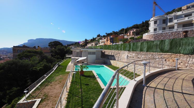 Ma-Cabane - Vente Maison Beausoleil, 250 m²