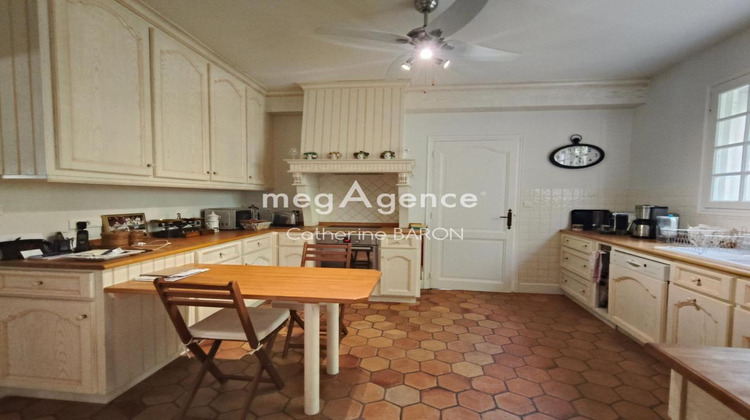 Ma-Cabane - Vente Maison BEAUVAIS SUR MATHA, 220 m²