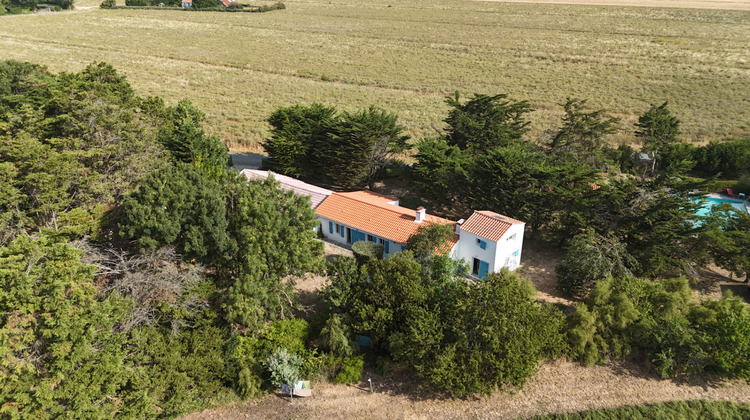 Ma-Cabane - Vente Maison BEAUVOIR-SUR-MER, 189 m²