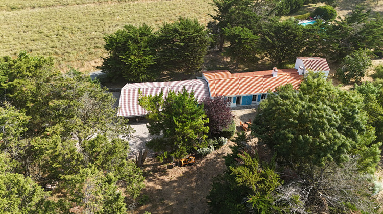 Ma-Cabane - Vente Maison BEAUVOIR-SUR-MER, 189 m²