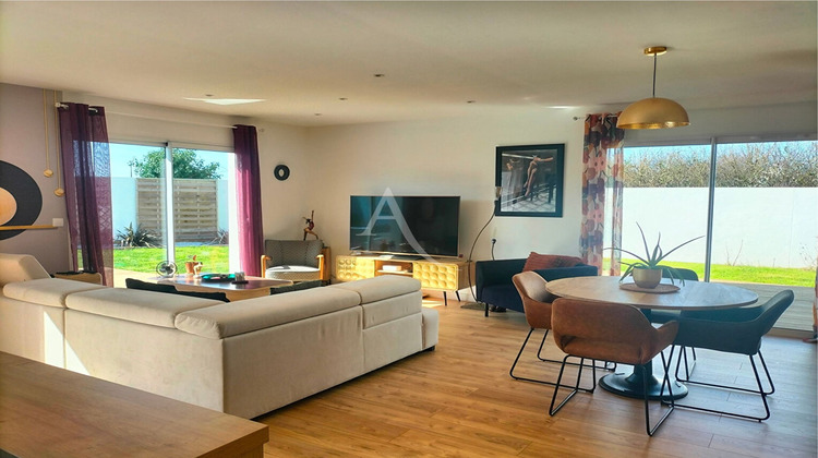 Ma-Cabane - Vente Maison BEAUVOIR-SUR-MER, 106 m²