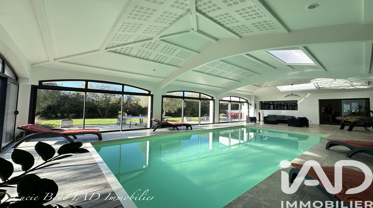 Ma-Cabane - Vente Maison Beauvoir-sur-Mer, 270 m²